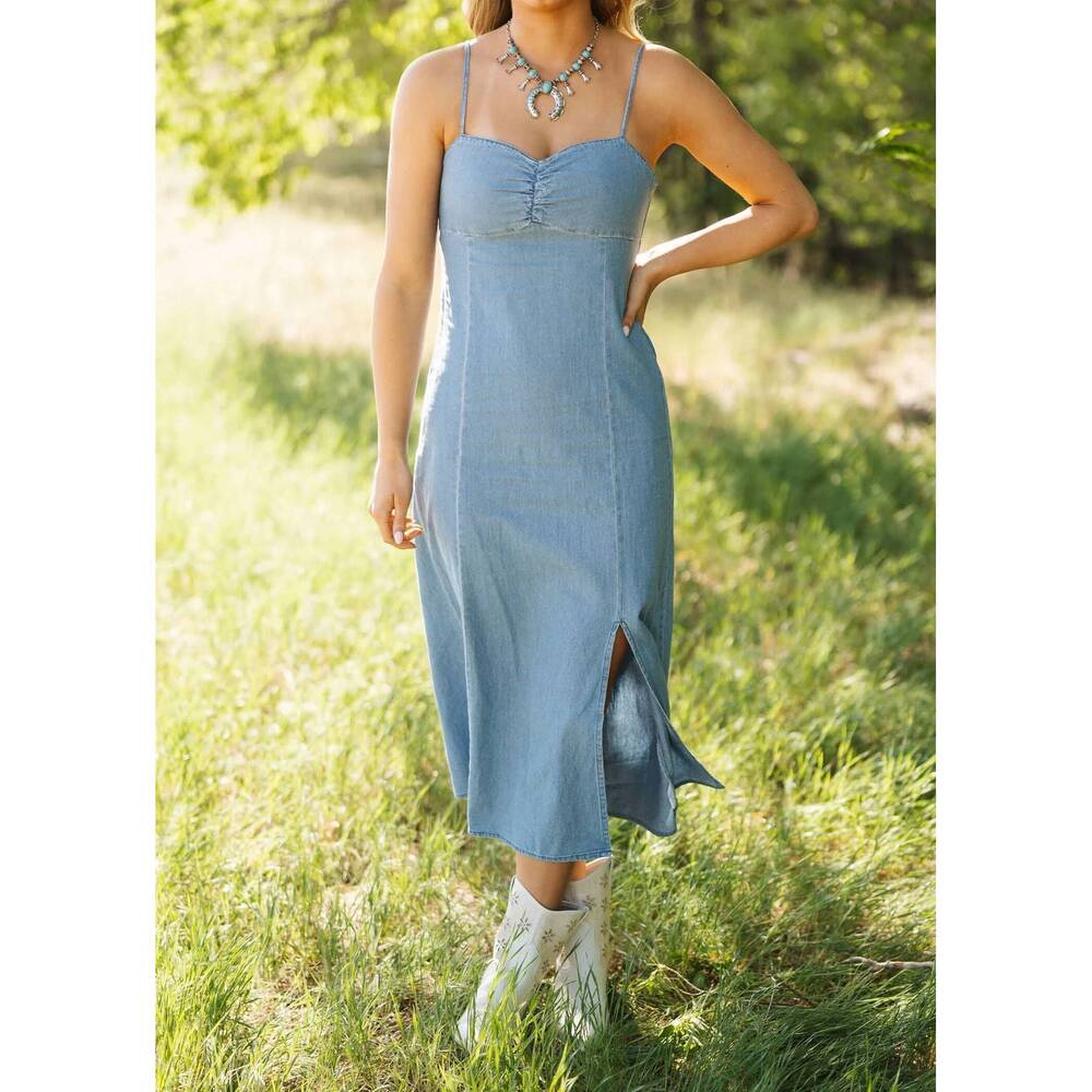 NEW SUNDAY EDITION washed midi dress in denim